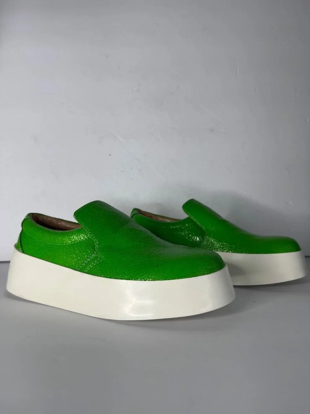 JW Anderson Leather Crackle Florescent Slip on Platform Shoes Green Calf EU 36